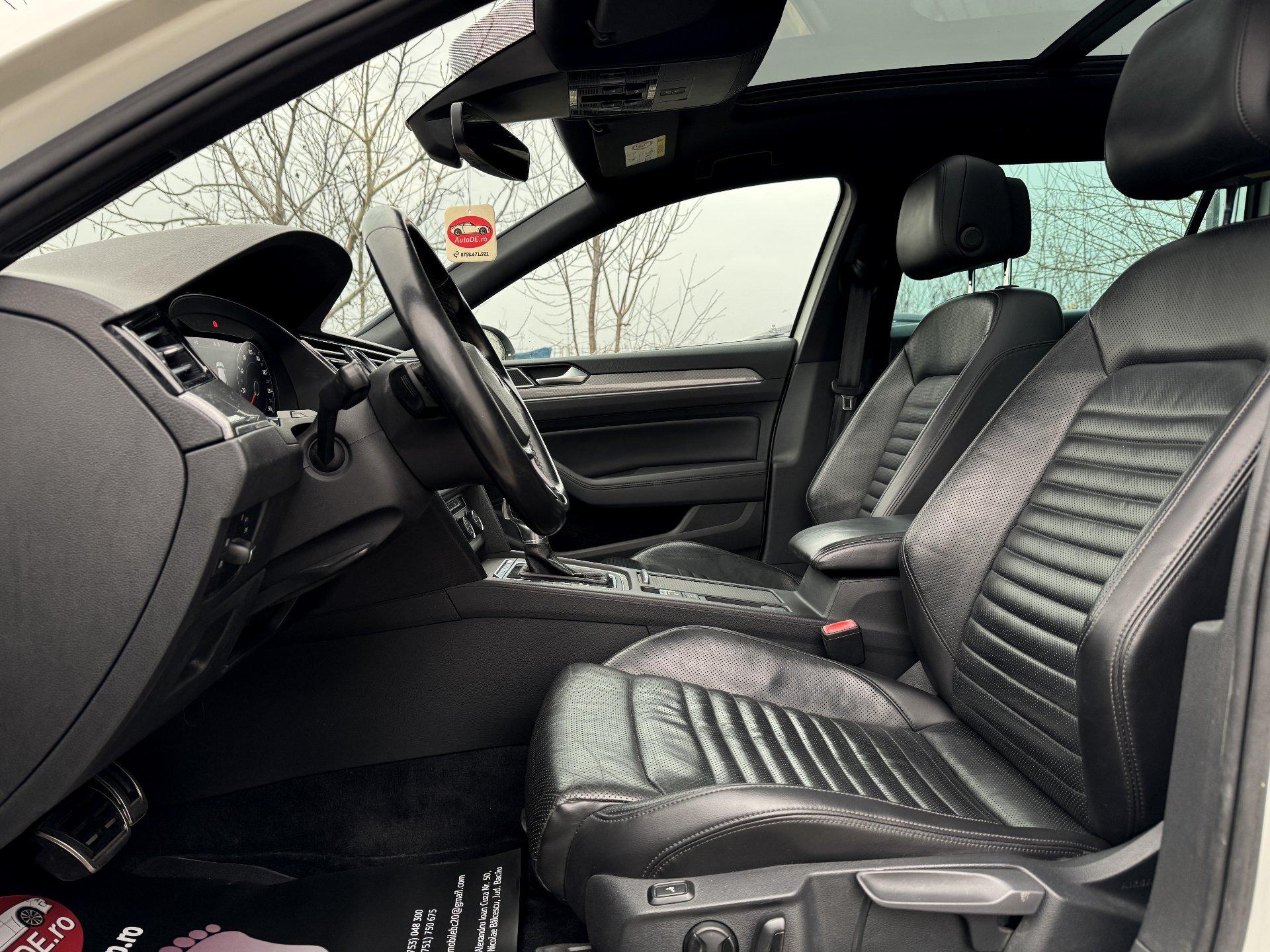 Volkswagen-Passat Alltrack