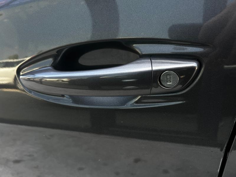 Car Thumb