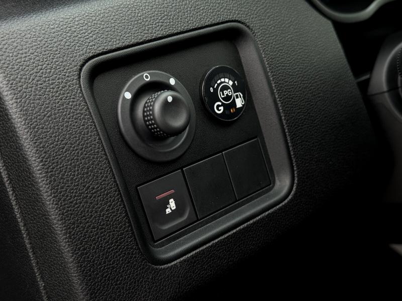 Car Thumb