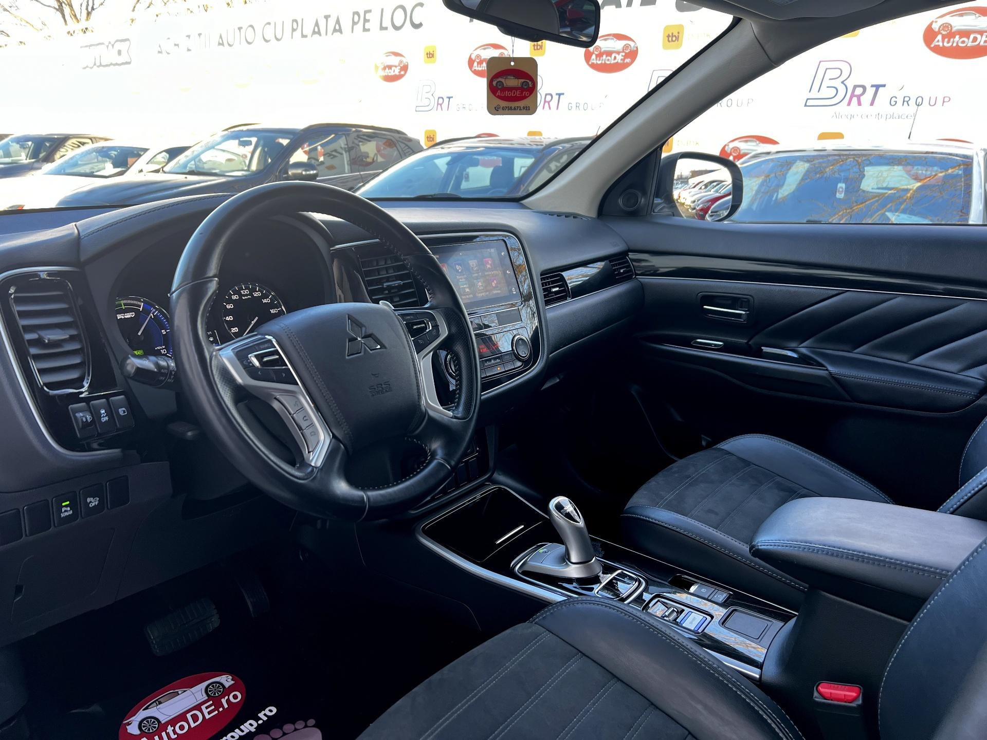 Mitsubishi-Outlander