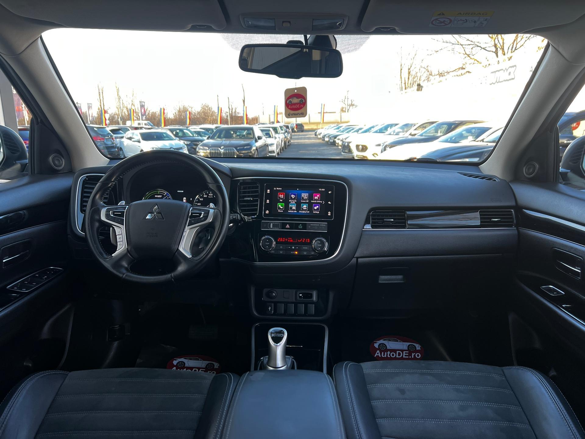 Mitsubishi-Outlander