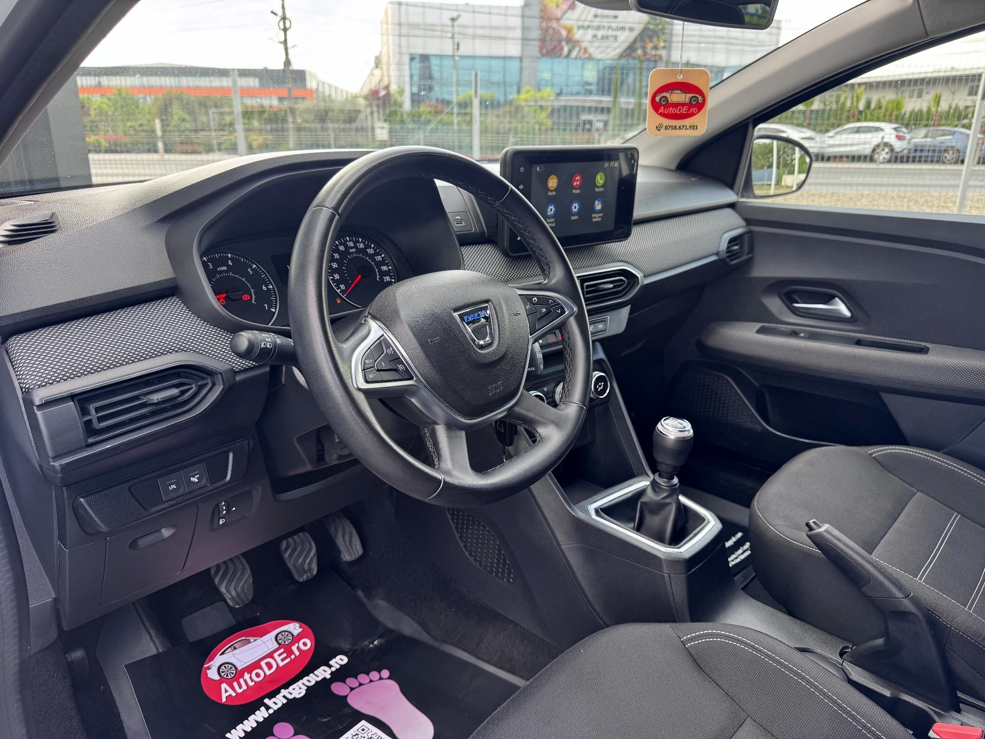 Dacia-Logan