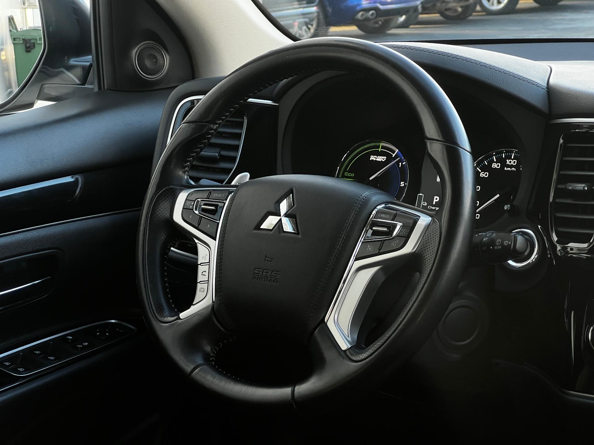 Mitsubishi-Outlander