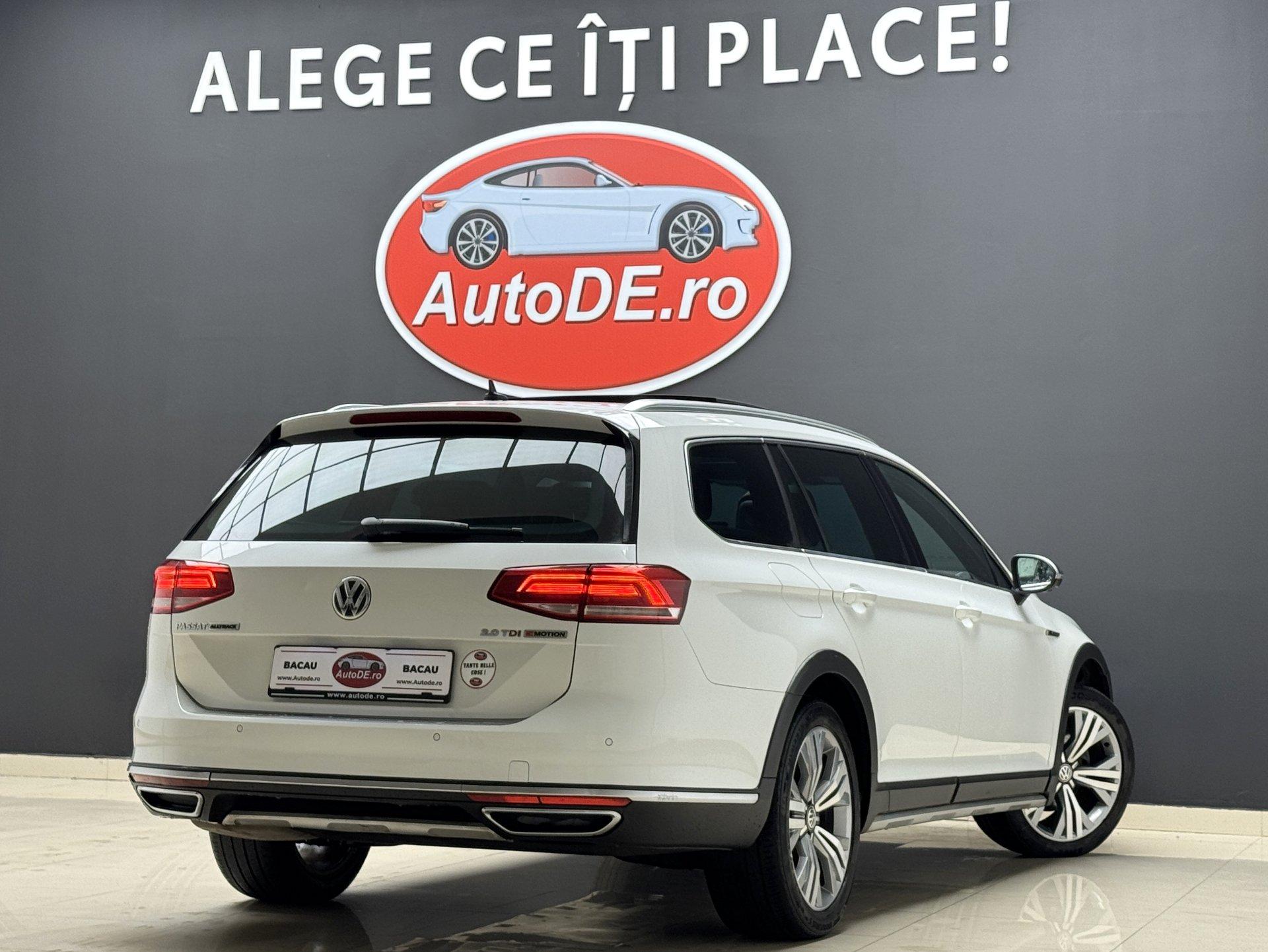 Volkswagen-Passat Alltrack