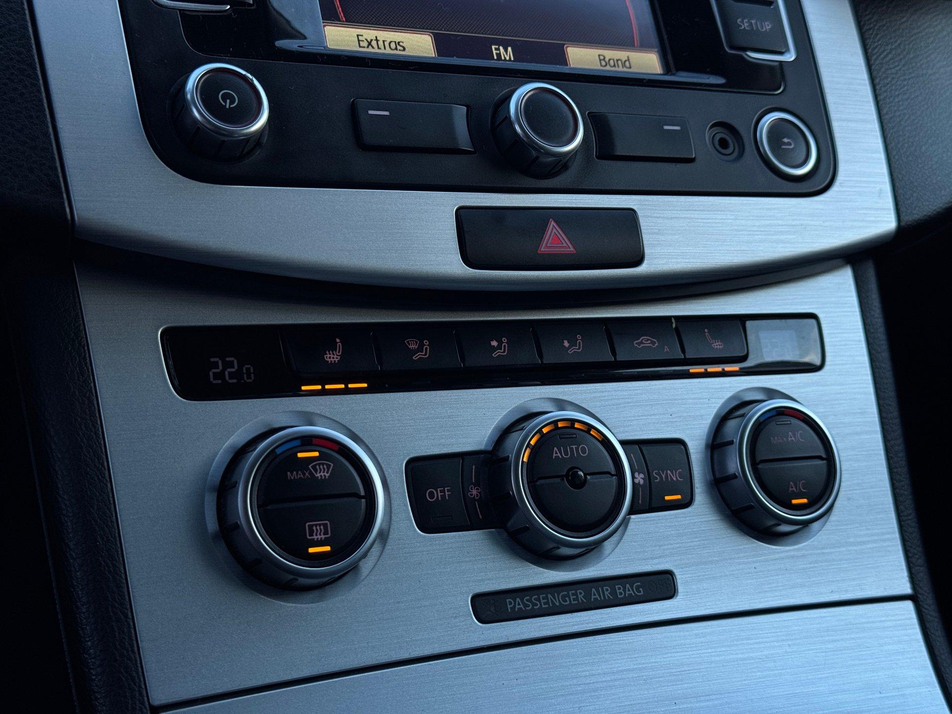 Volkswagen-Passat CC