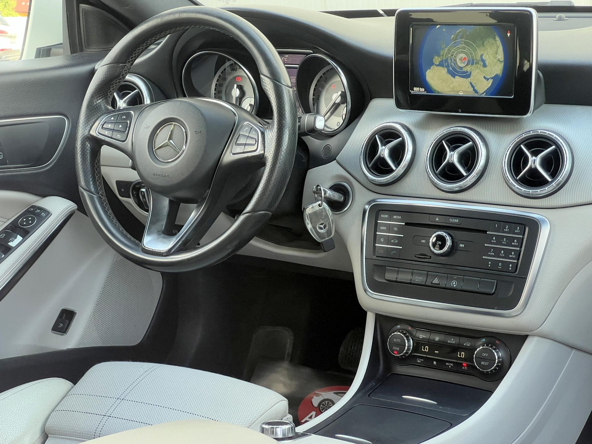 Mercedes-Benz-CLA