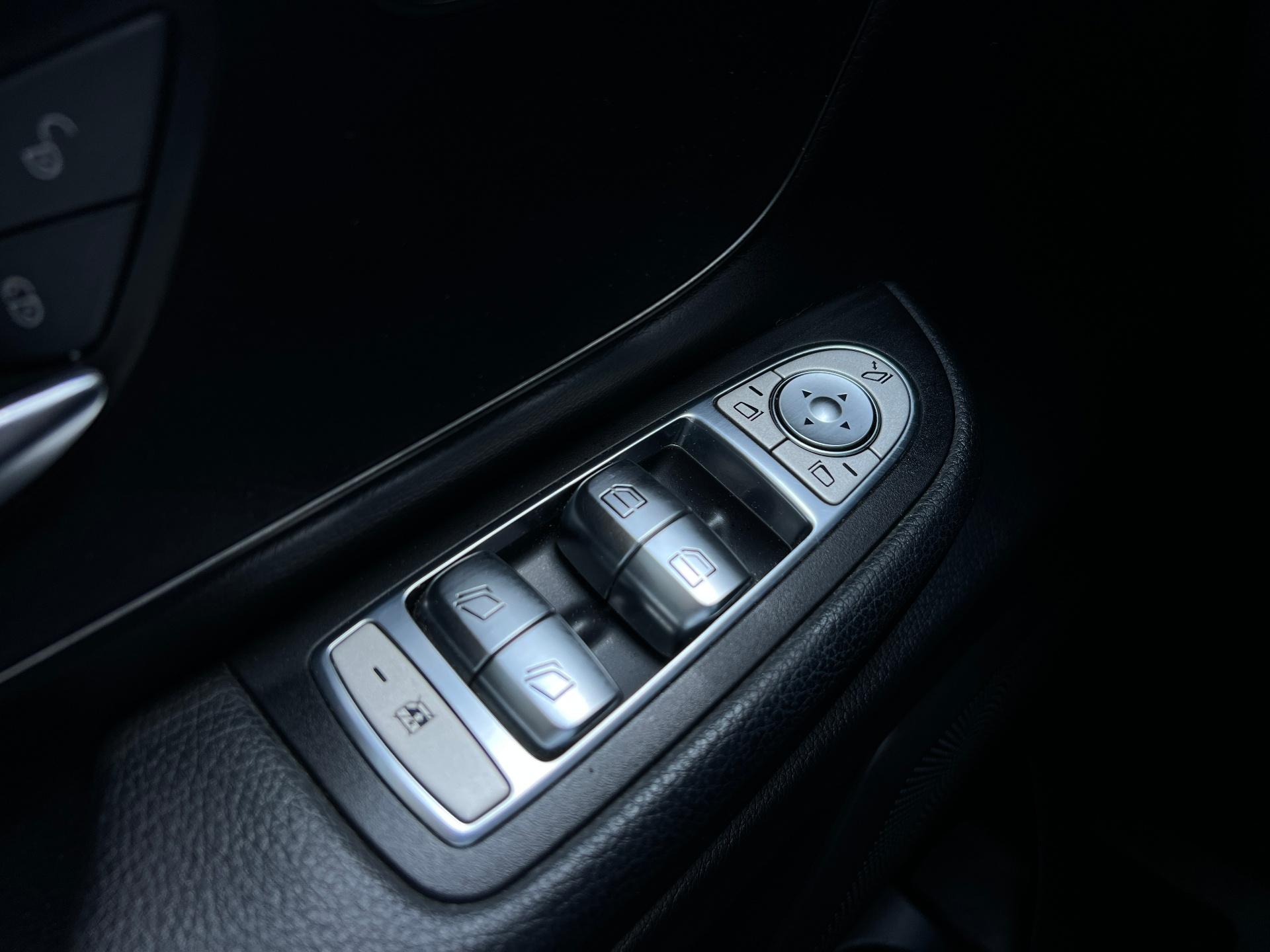 Mercedes-Benz-V
