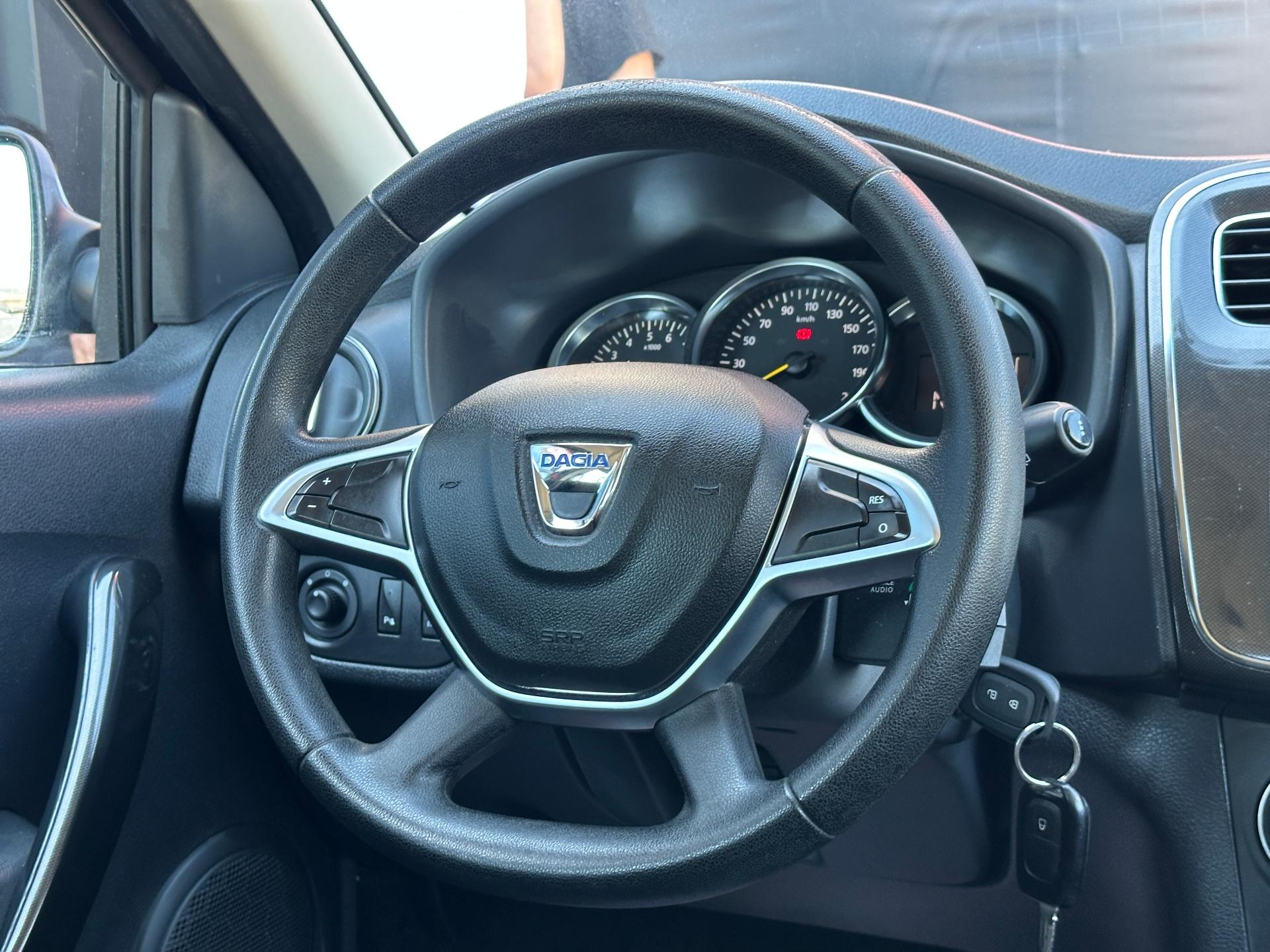 Dacia-Logan