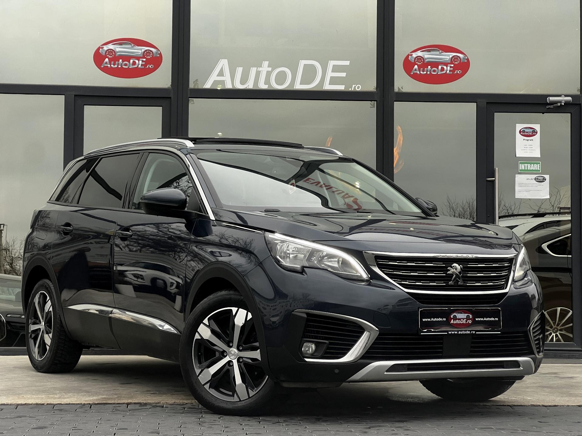 Peugeot-5008