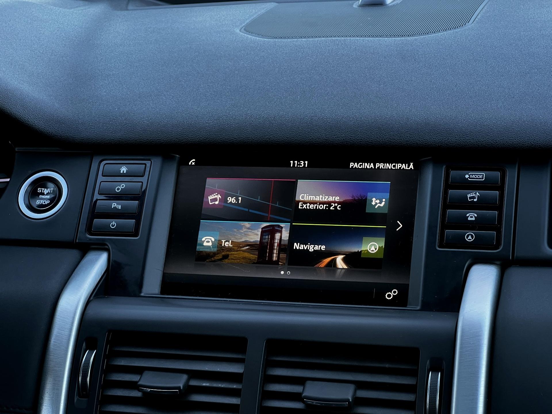 Land Rover-Discovery Sport