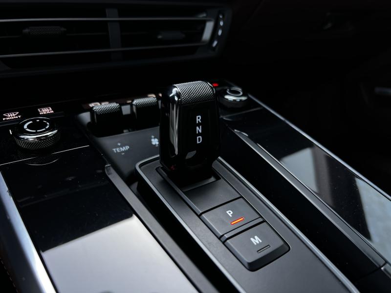Car Thumb