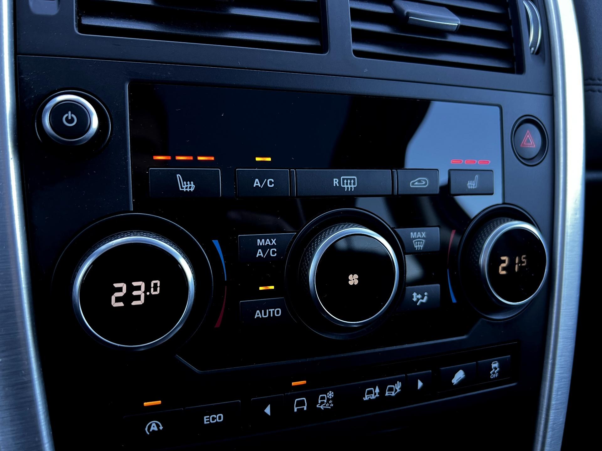 Land Rover-Discovery Sport