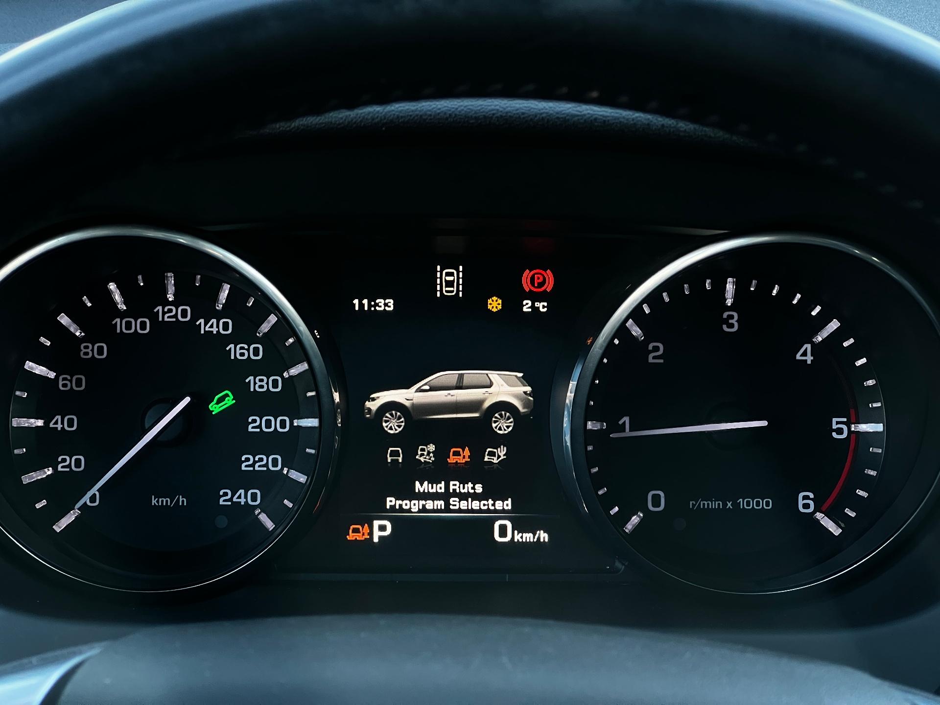 Land Rover-Discovery Sport