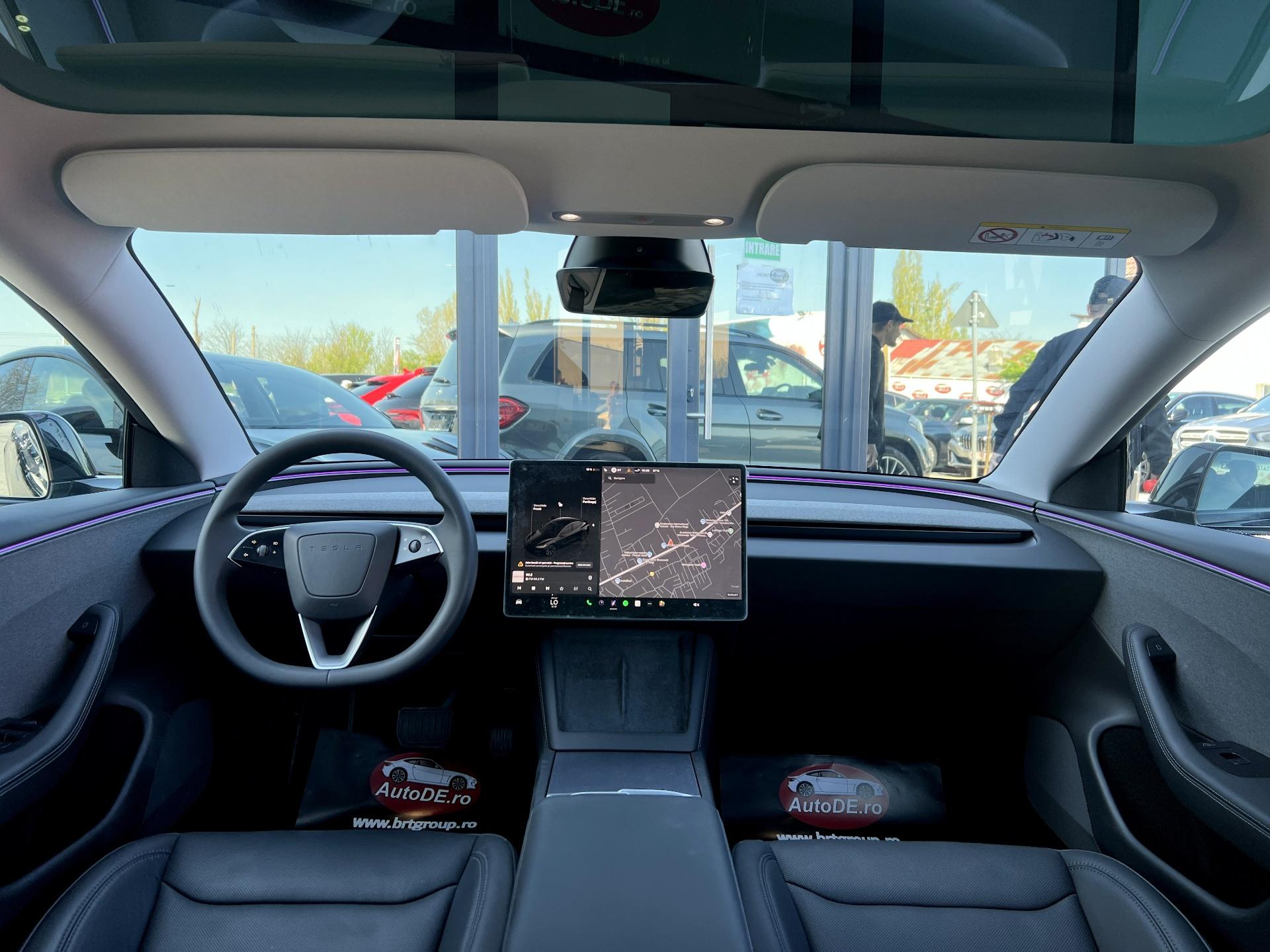 Tesla-Model 3