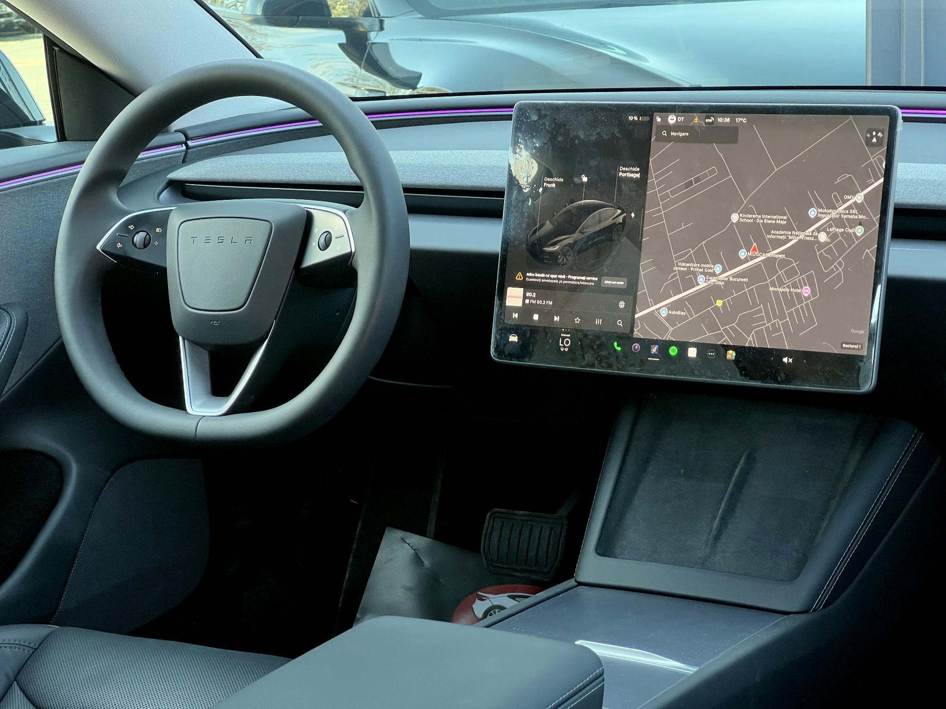 Tesla-Model 3