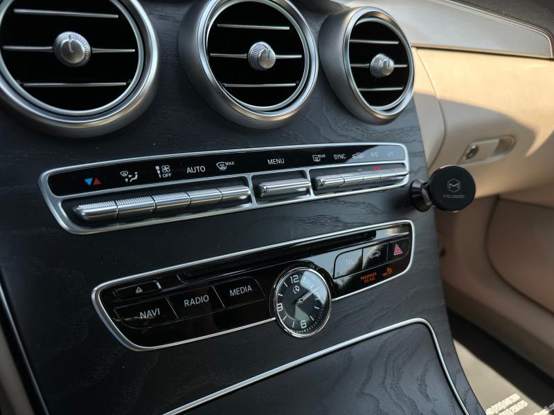 Car Thumb