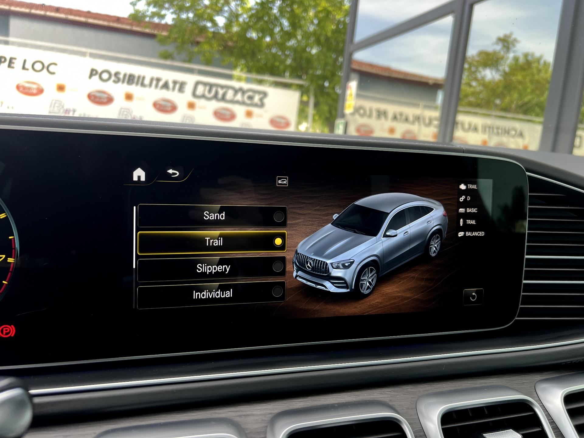 Mercedes-Benz-GLE-COUPE