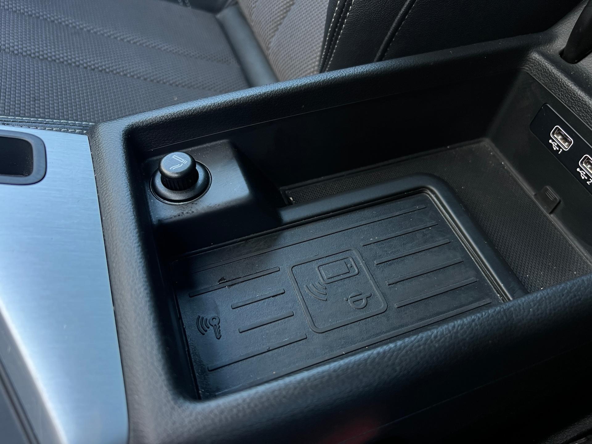 Audi-A4