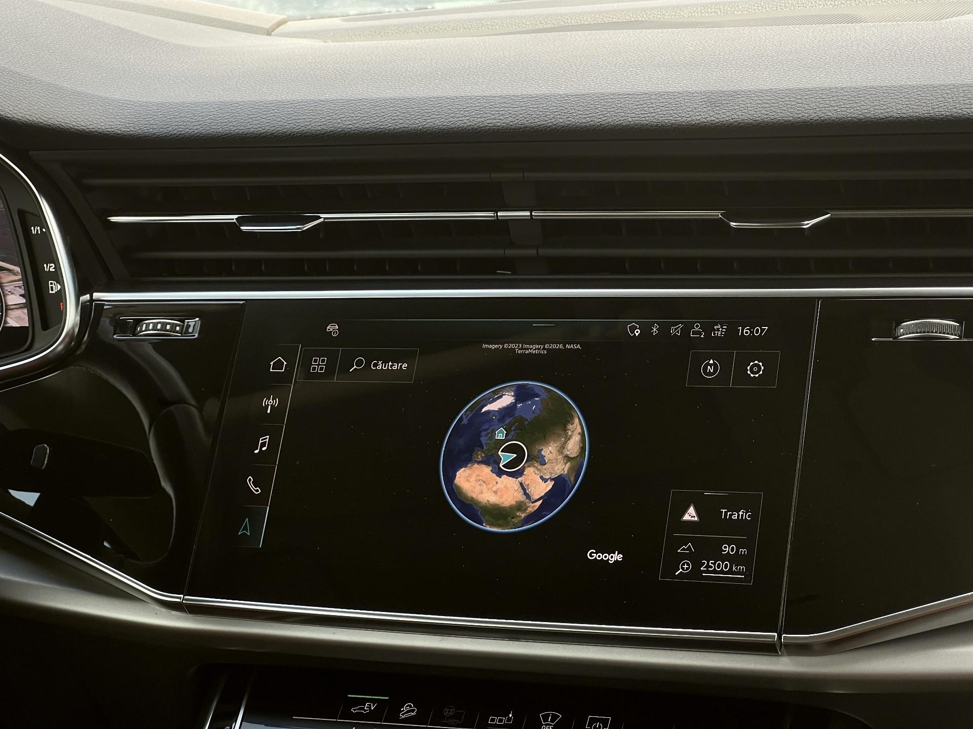 Audi-Q7