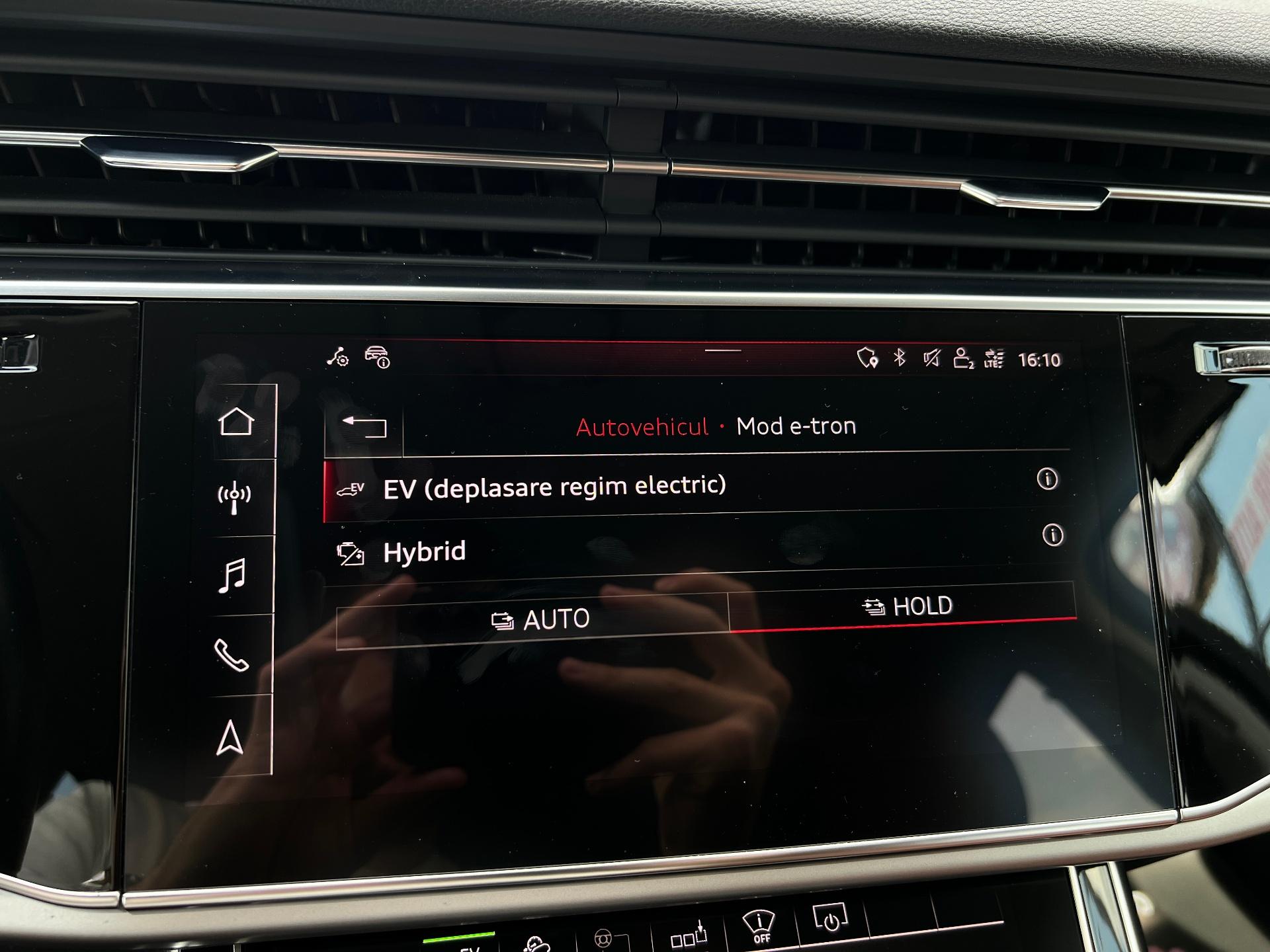 Audi-Q7
