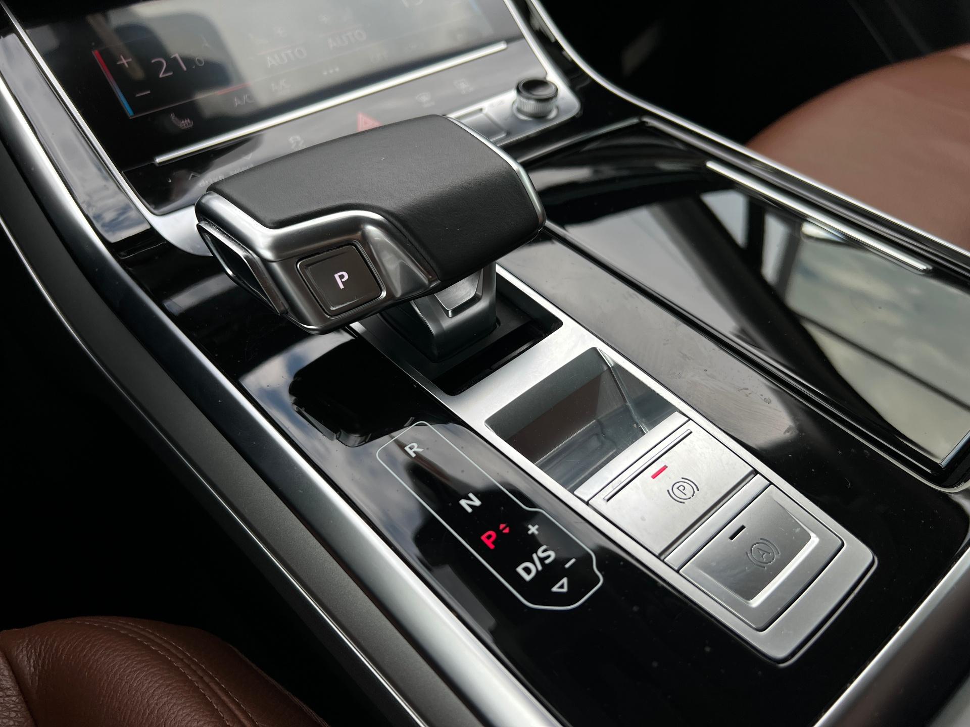 Audi-Q7