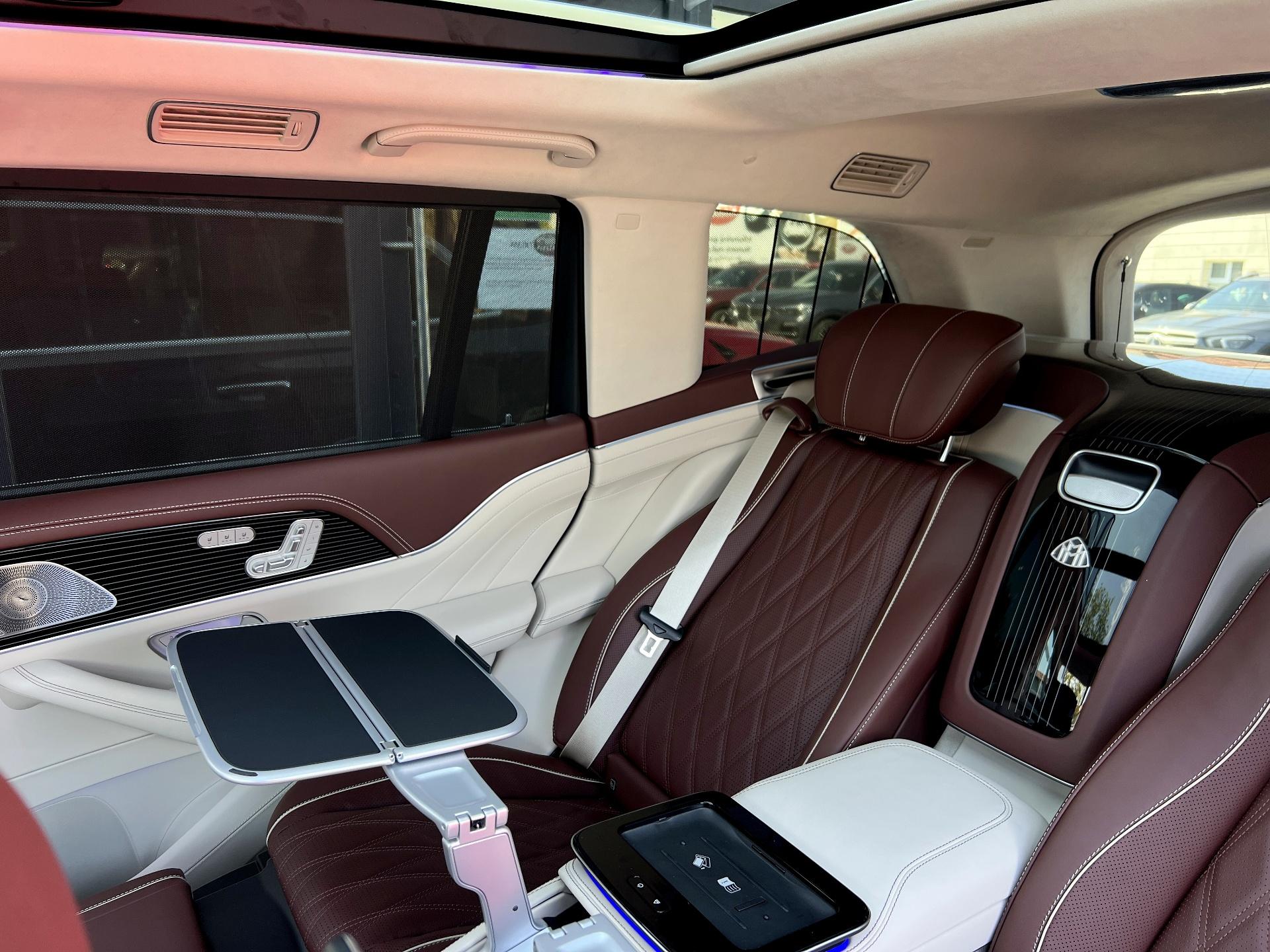 Mercedes-Benz-GLS Maybach