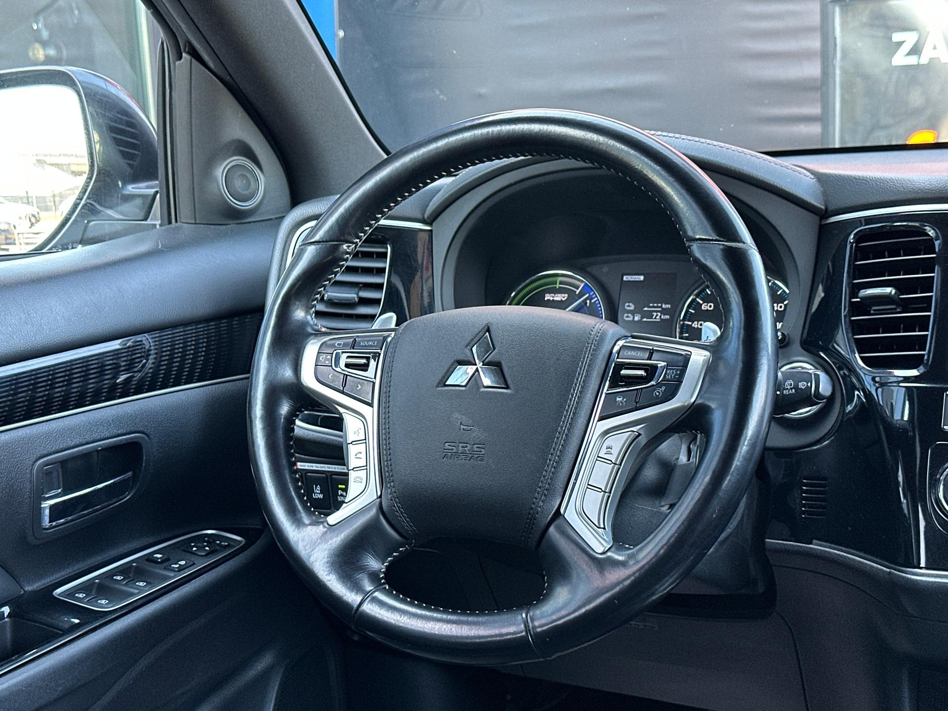 Mitsubishi-Outlander