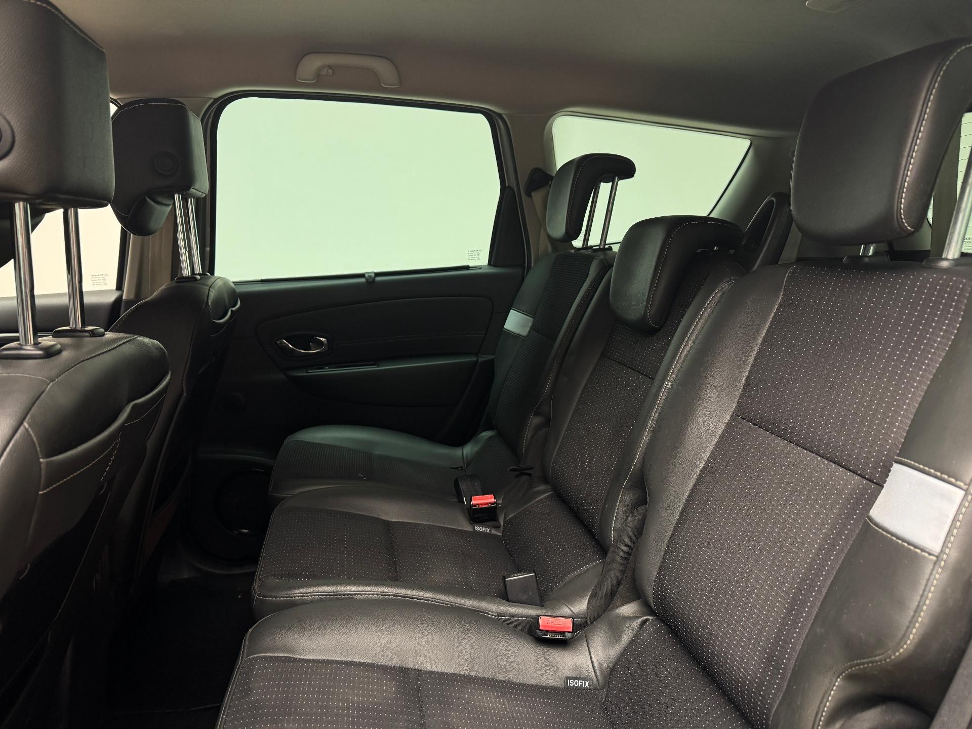 Renault-Grand Scenic