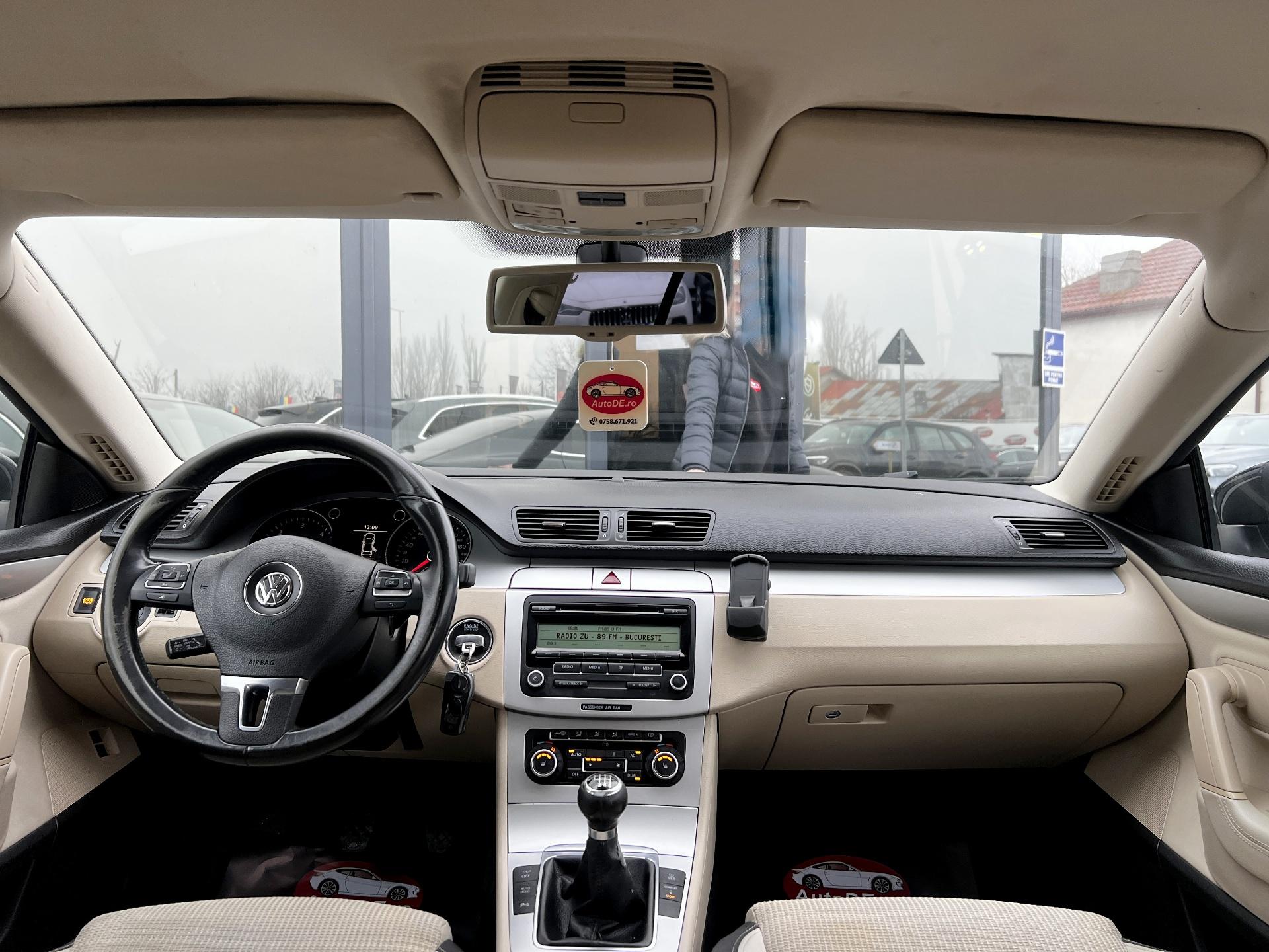 Volkswagen-Passat CC