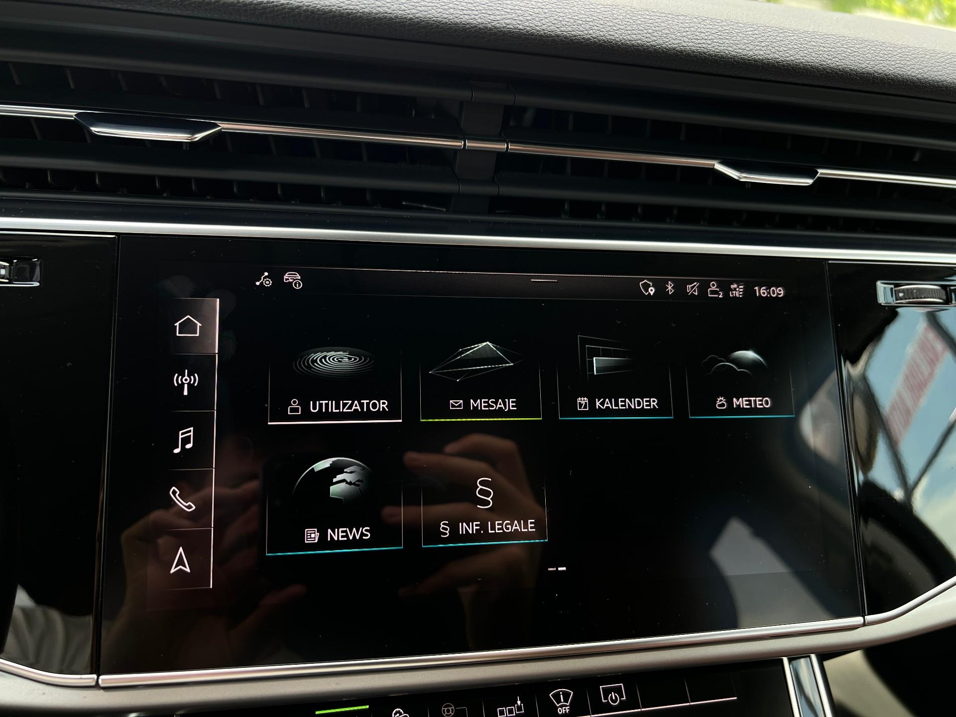 Audi-Q7