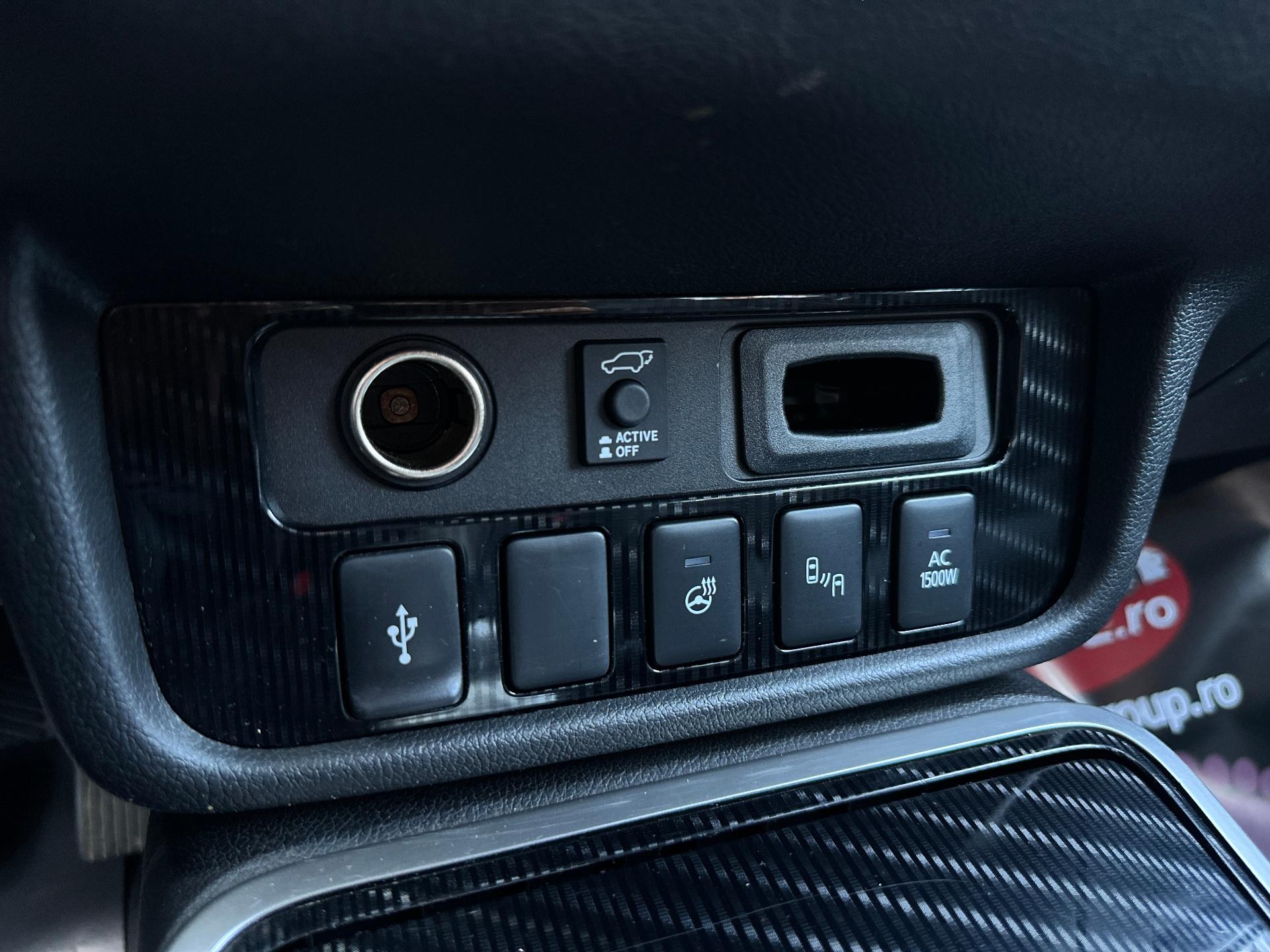 Mitsubishi-Outlander