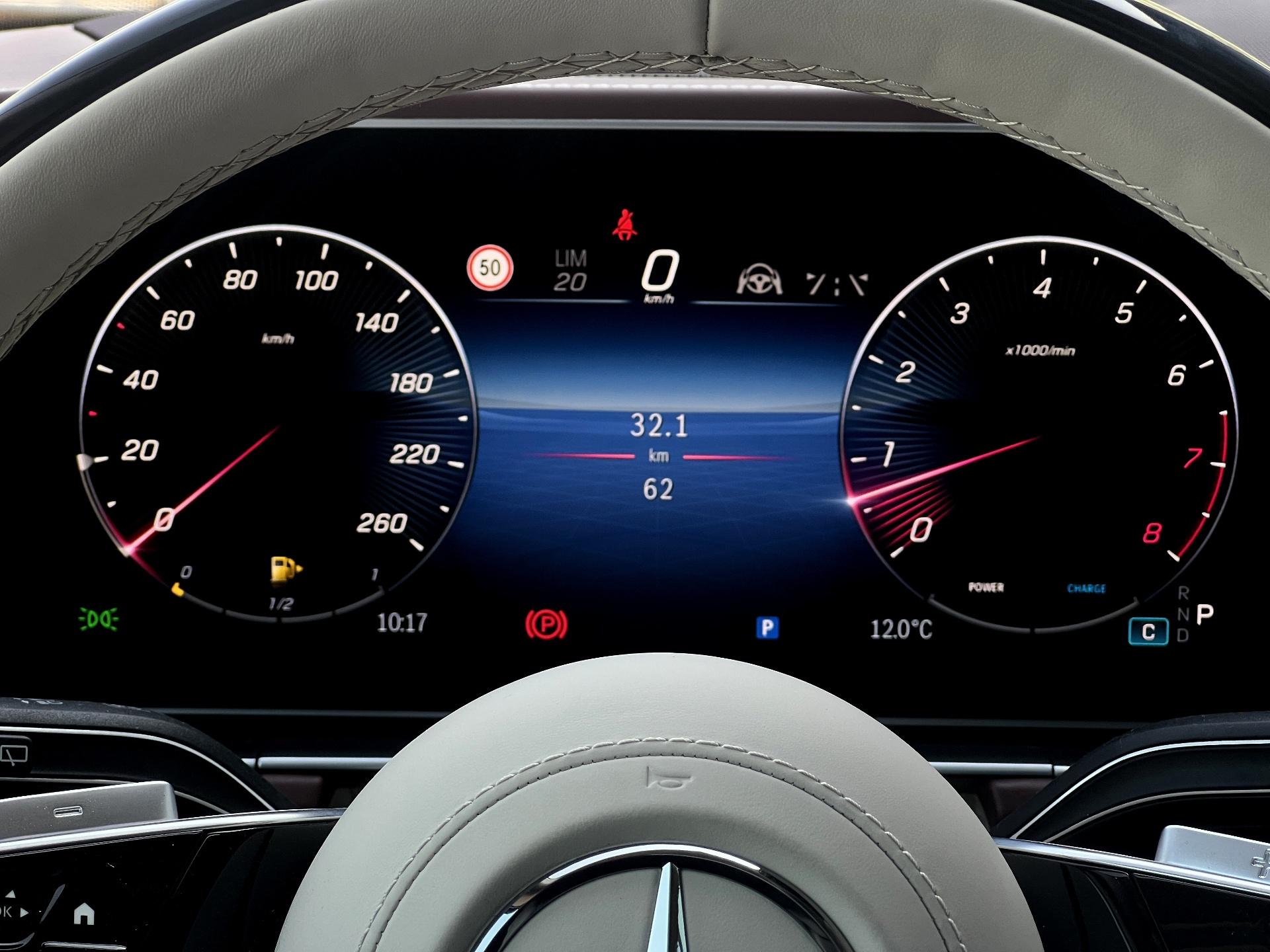 Mercedes-Benz-GLS Maybach