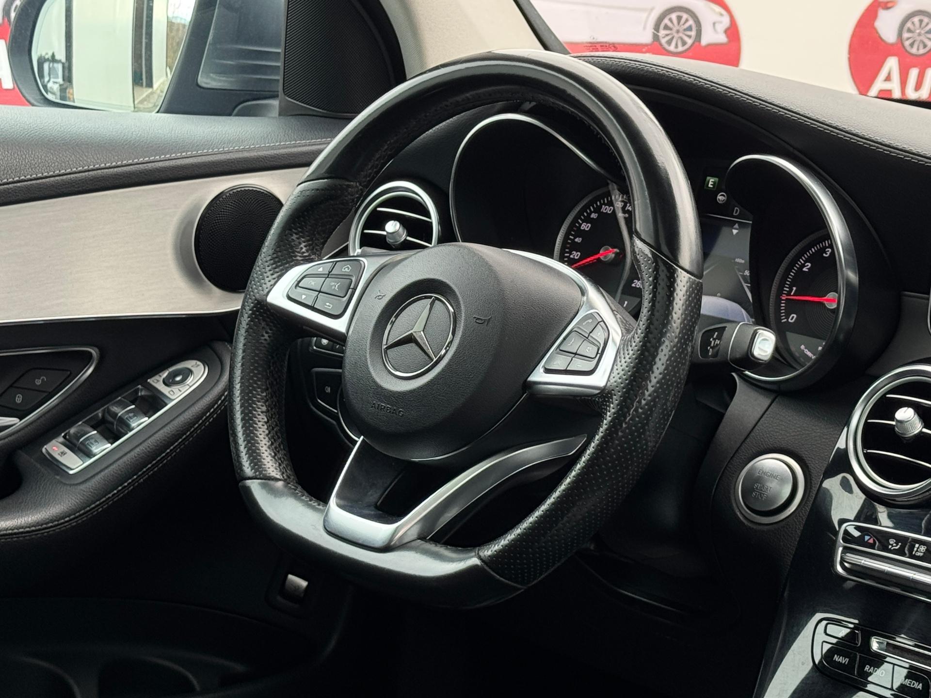 Mercedes-Benz-GLC