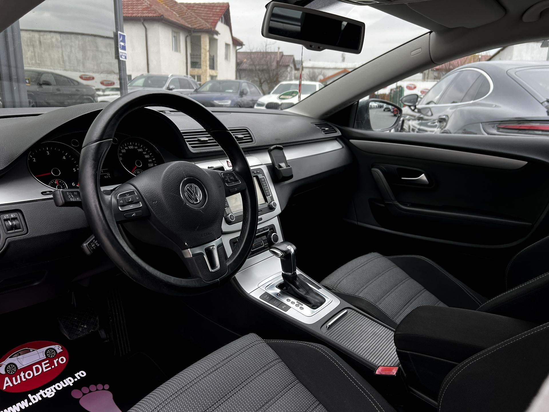 Volkswagen-Passat CC