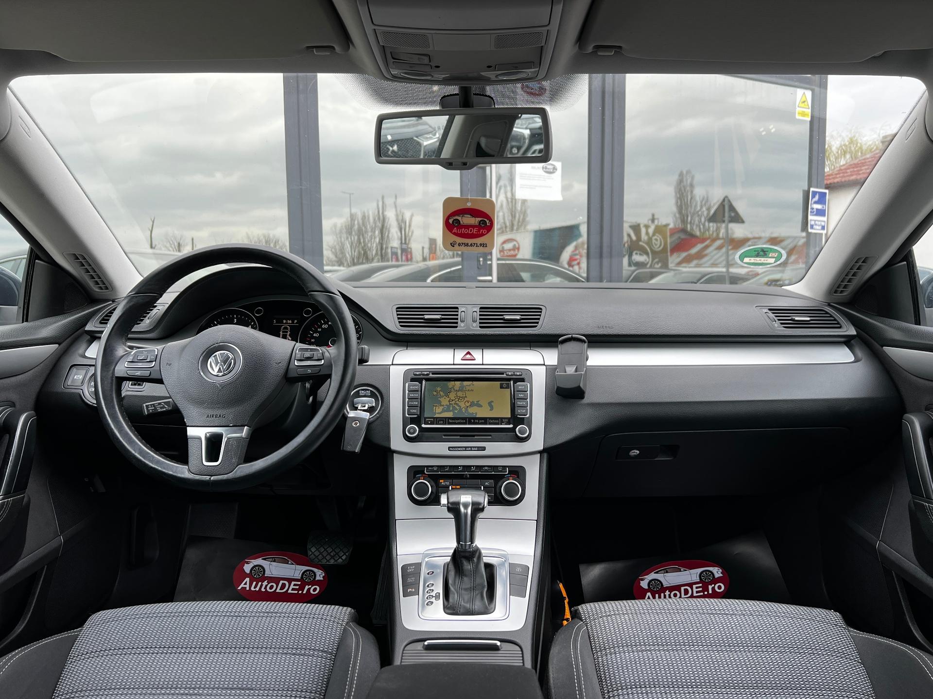 Volkswagen-Passat CC