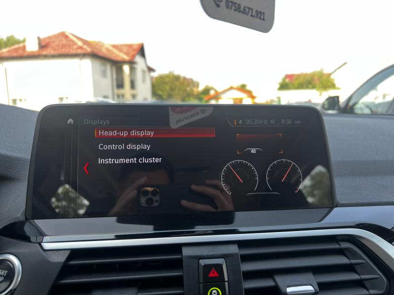 Car Thumb