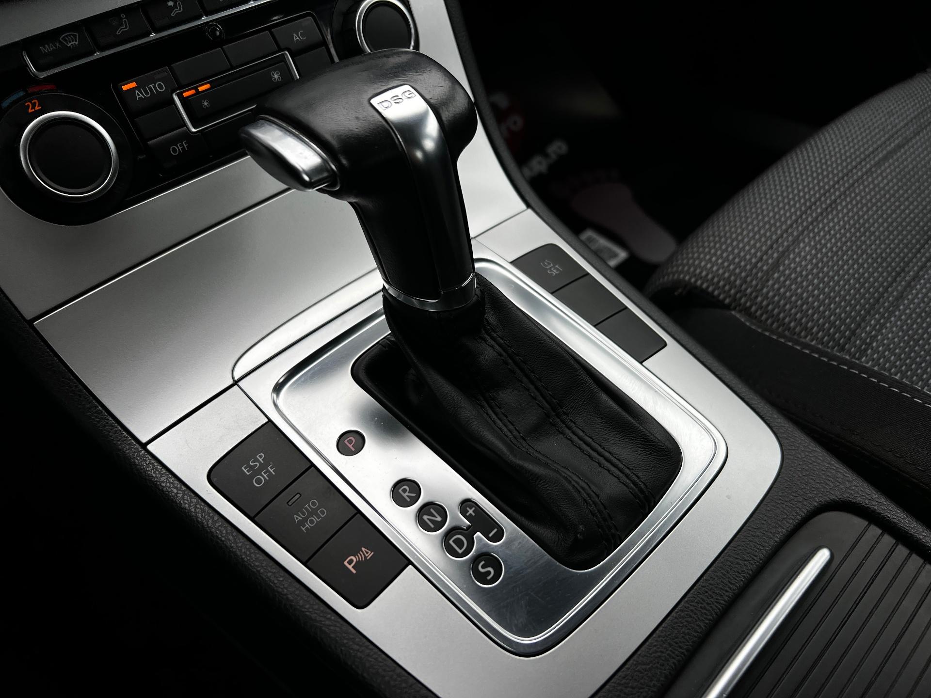 Volkswagen-Passat CC