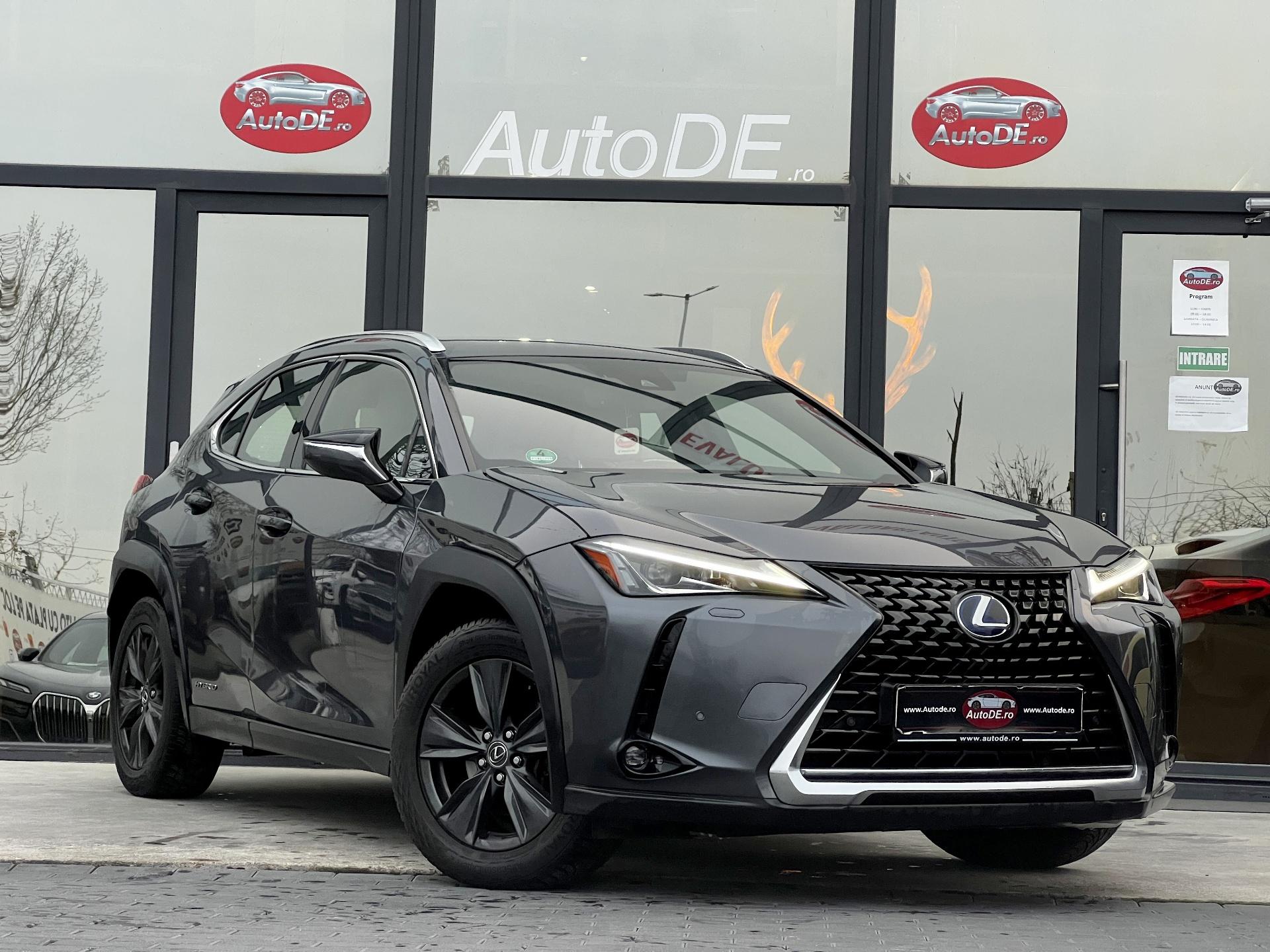 Lexus-UX