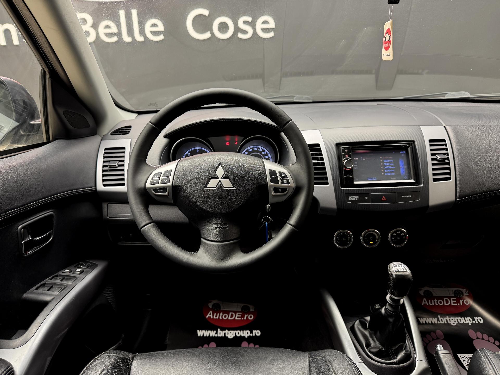 Mitsubishi-Outlander