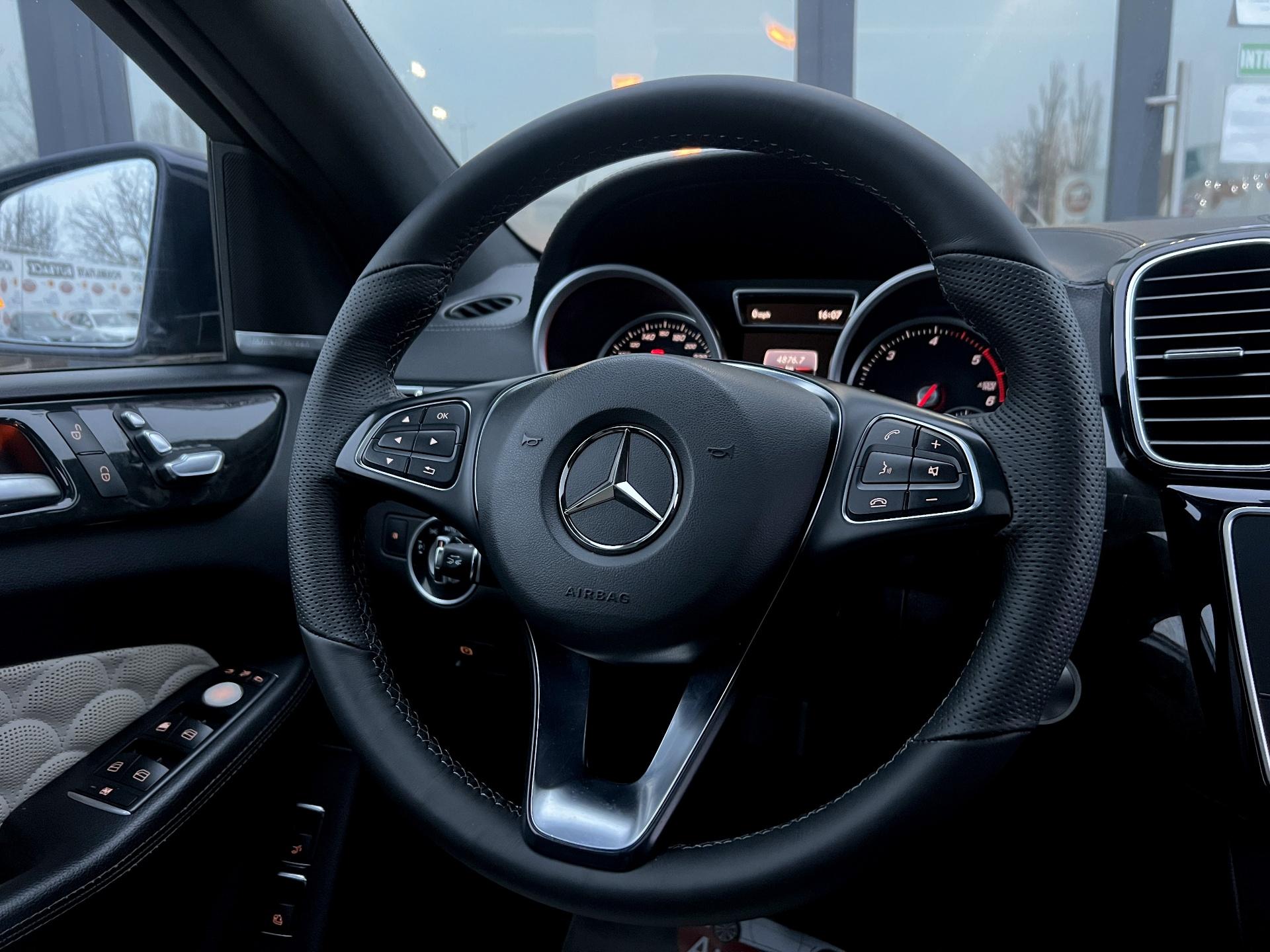 Mercedes-Benz-GLE-COUPE