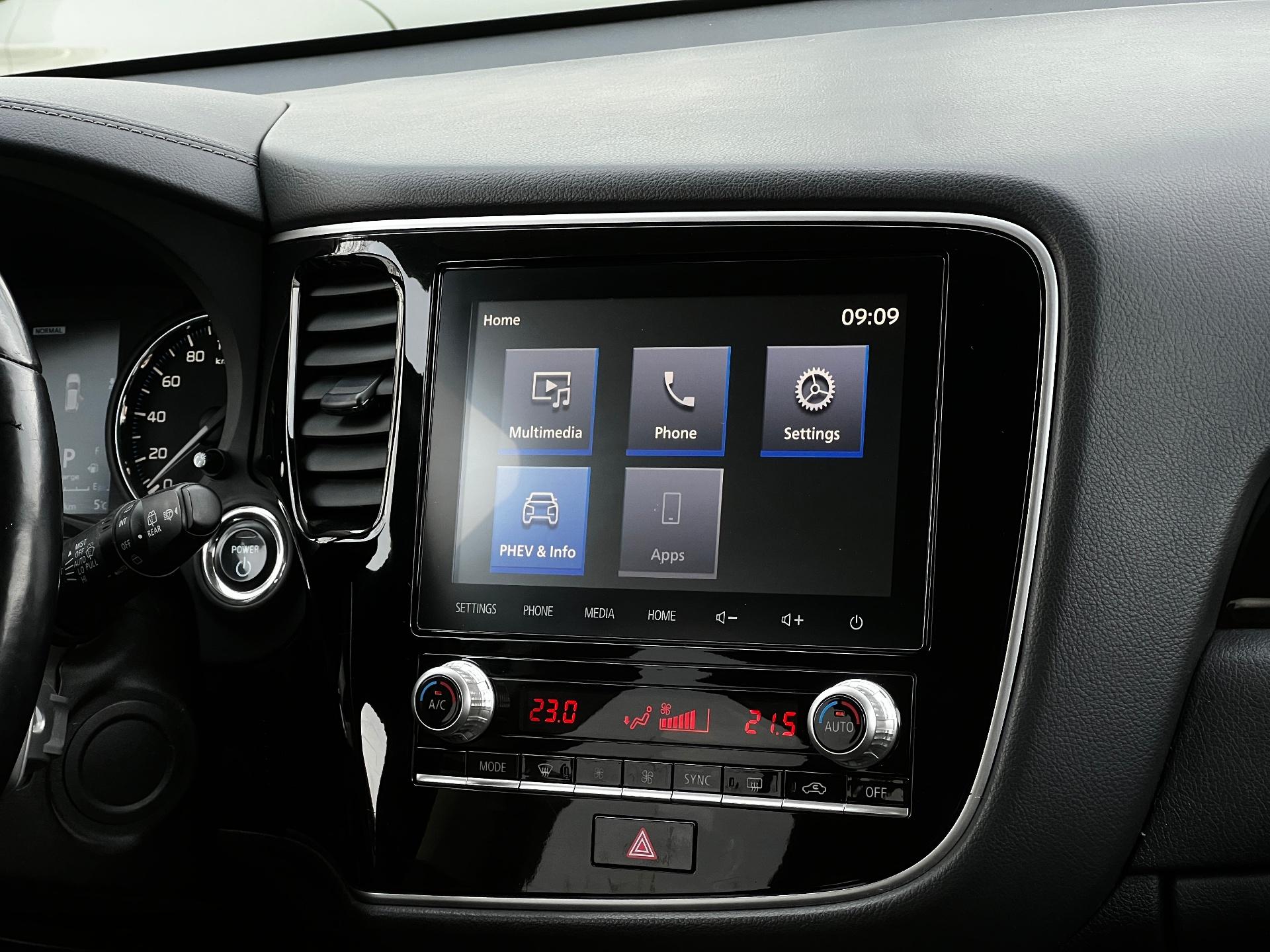 Mitsubishi-Outlander