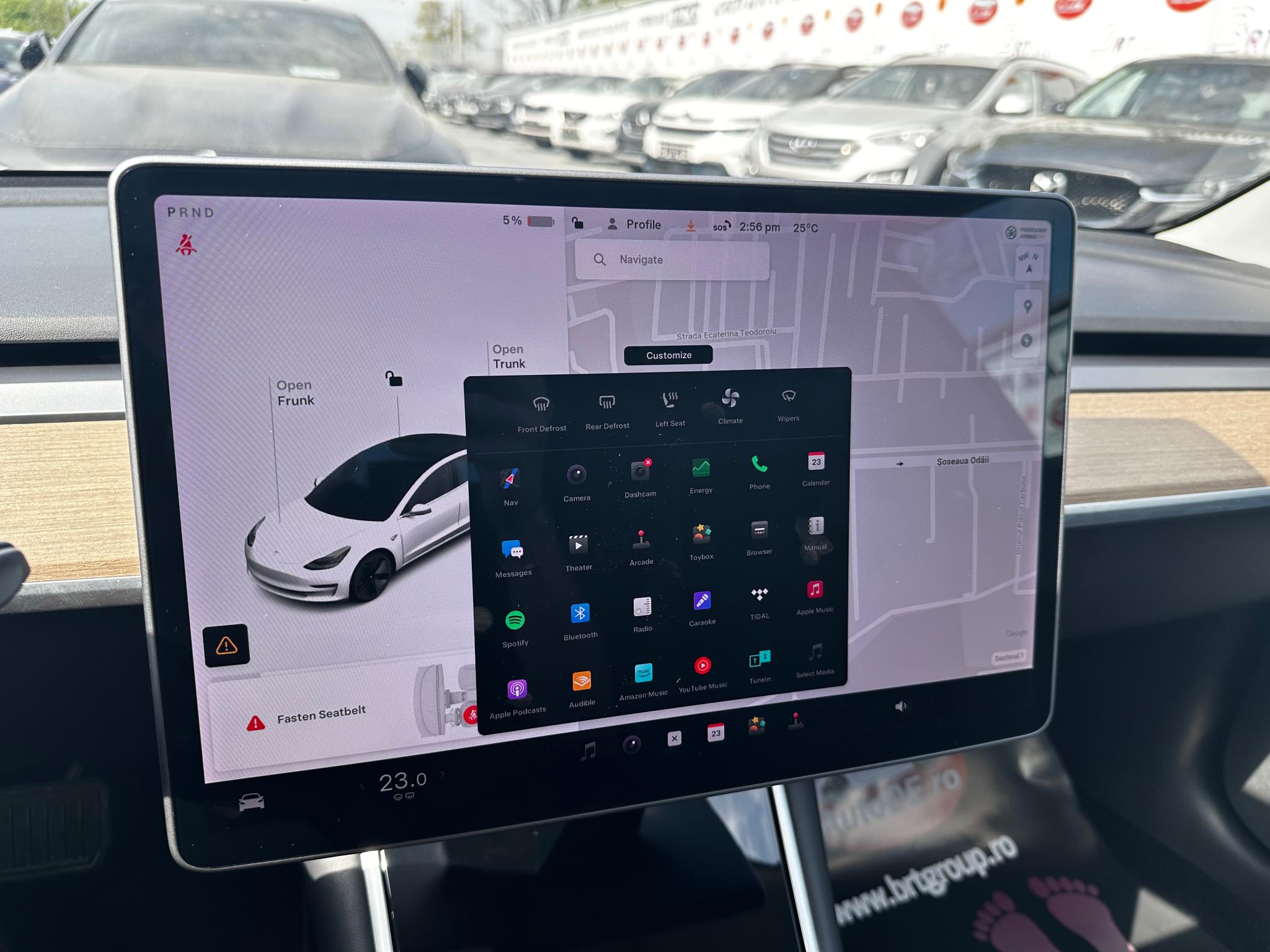 Tesla-Model 3