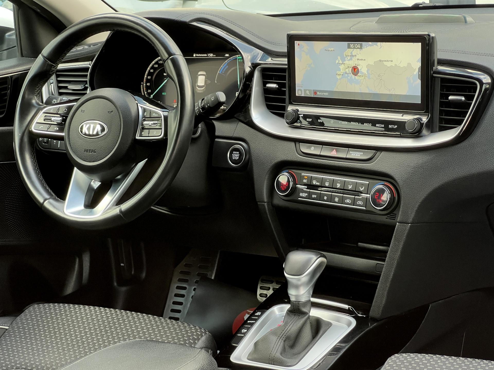 Kia-XCeed