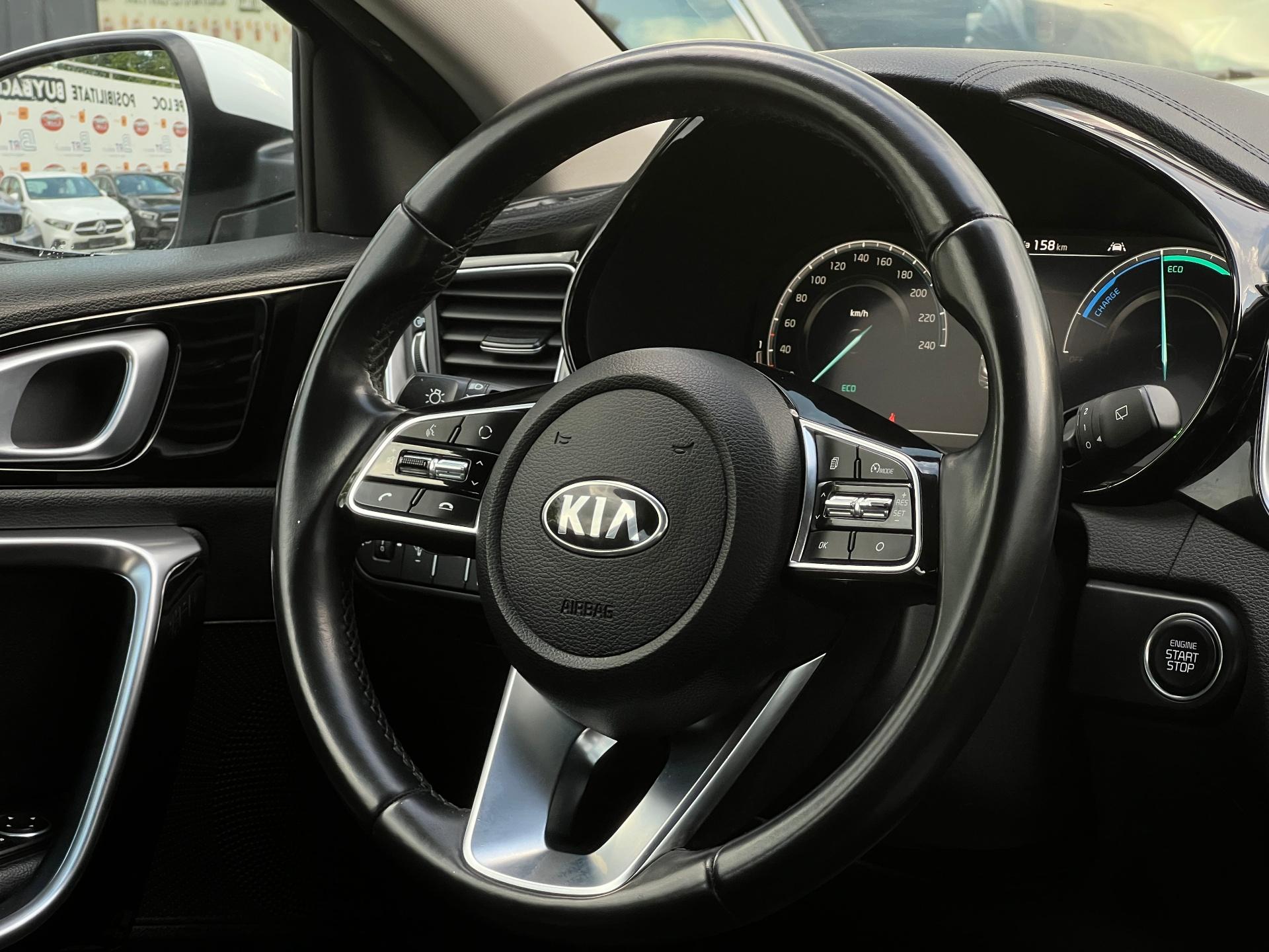 Kia-XCeed