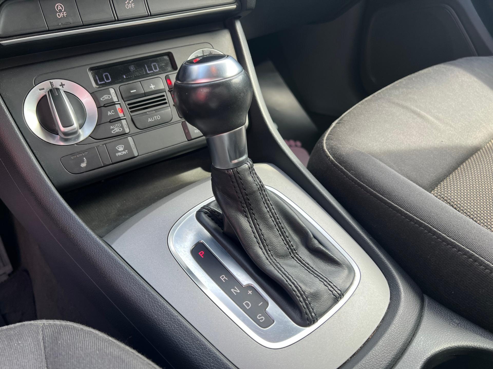 Audi-Q3
