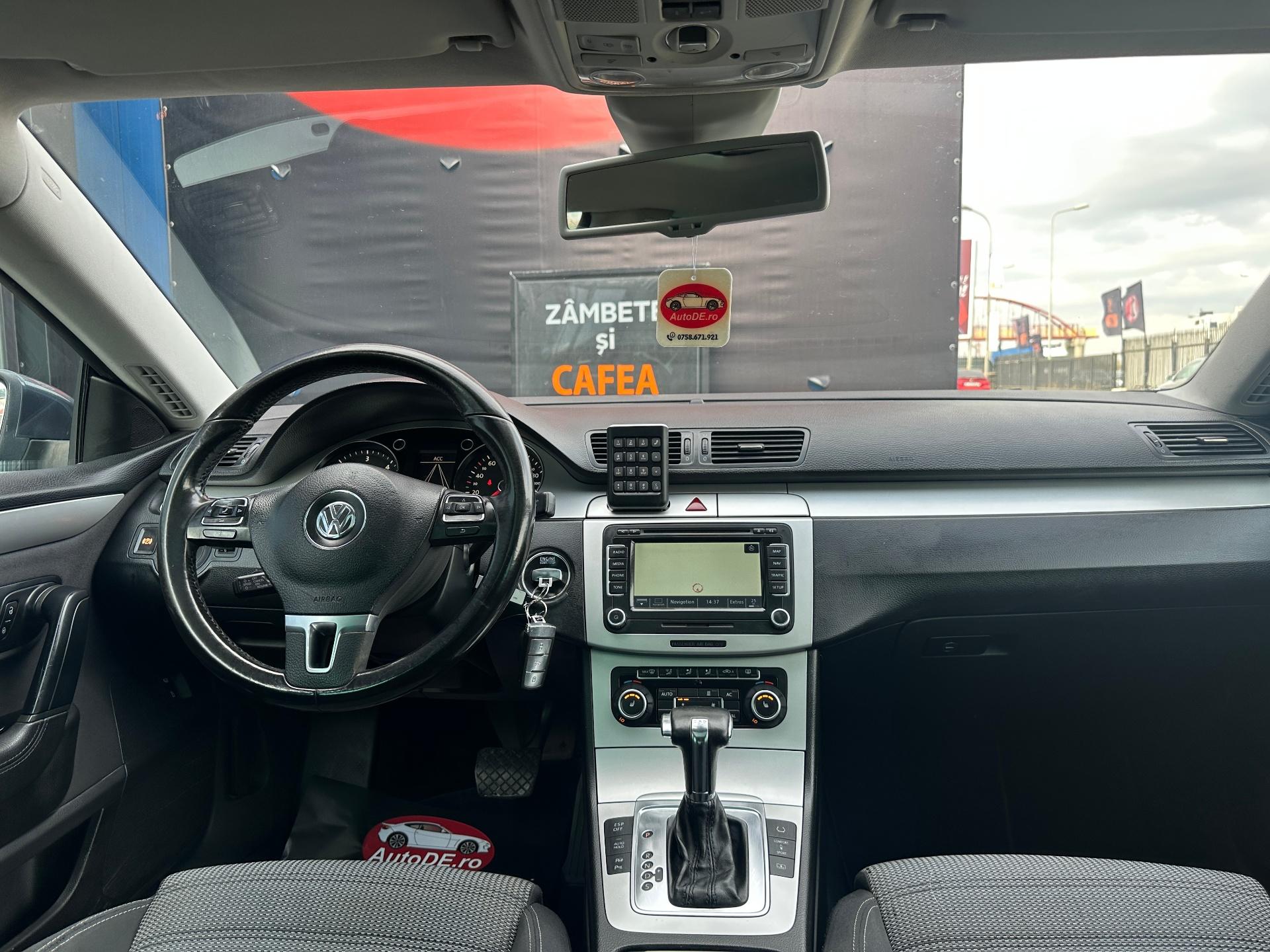 Volkswagen-Passat CC