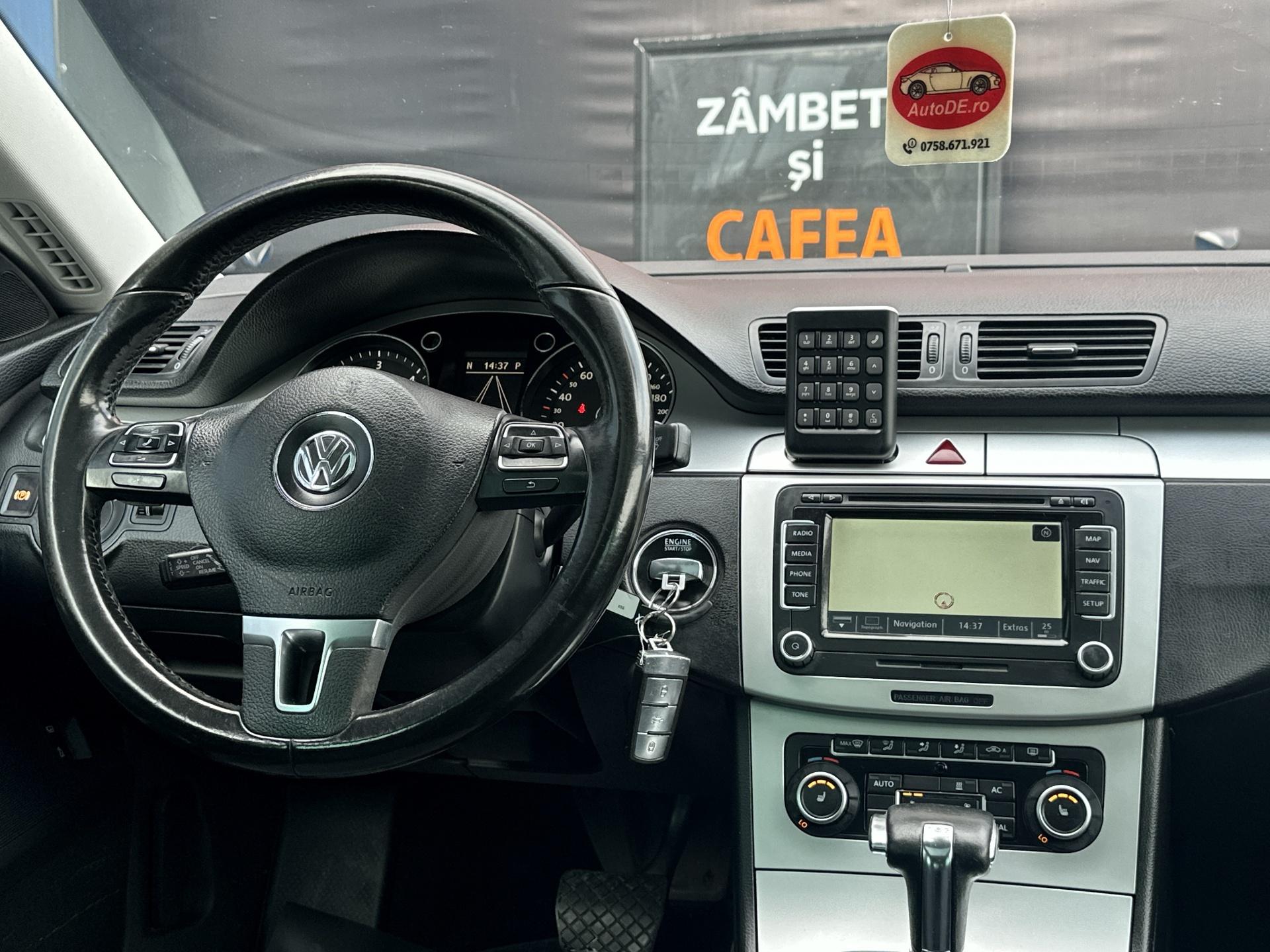 Volkswagen-Passat CC