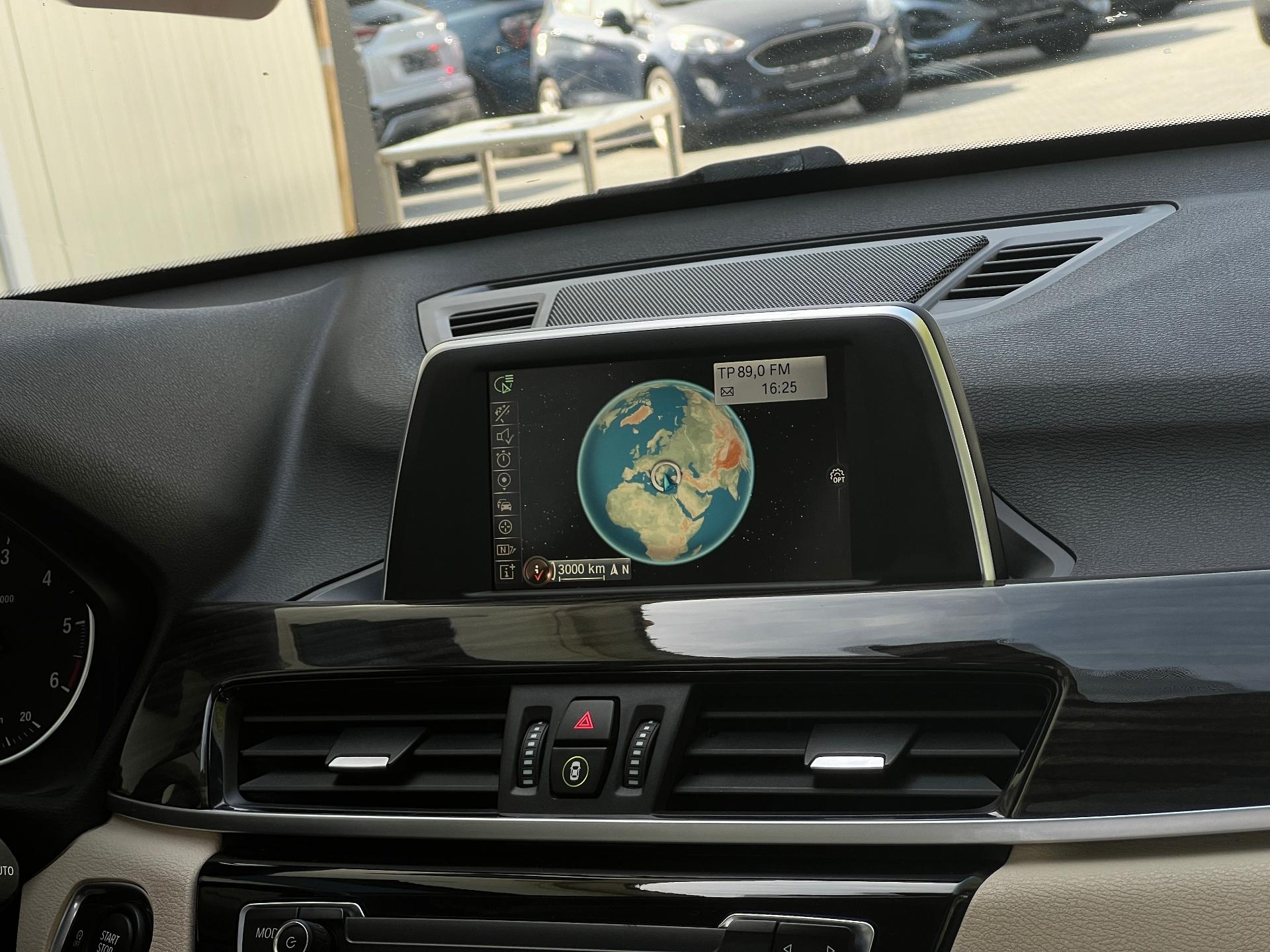 BMW-X1