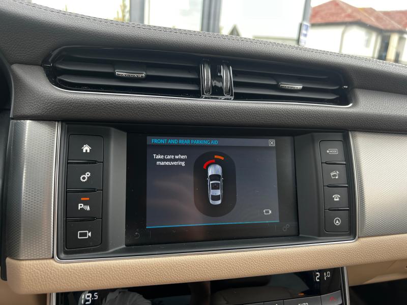 Car Thumb