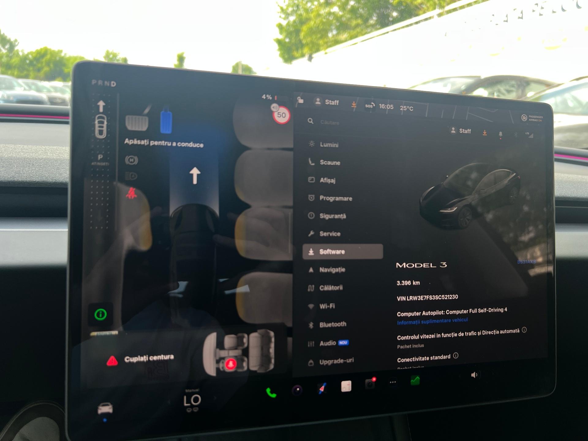 Tesla-Model 3